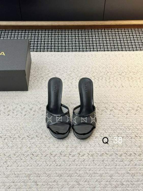 Picture of Gucci Shoes _SKUGuccisz35-40LY05066977